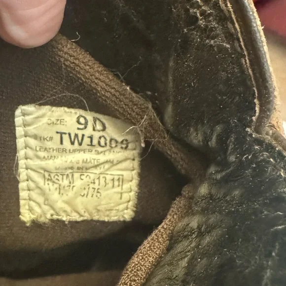 TONY LAMA HENRICK Brown Embroidered Boots Men’s Leather Round Toe SZ 9D Western - Picture 16 of 17